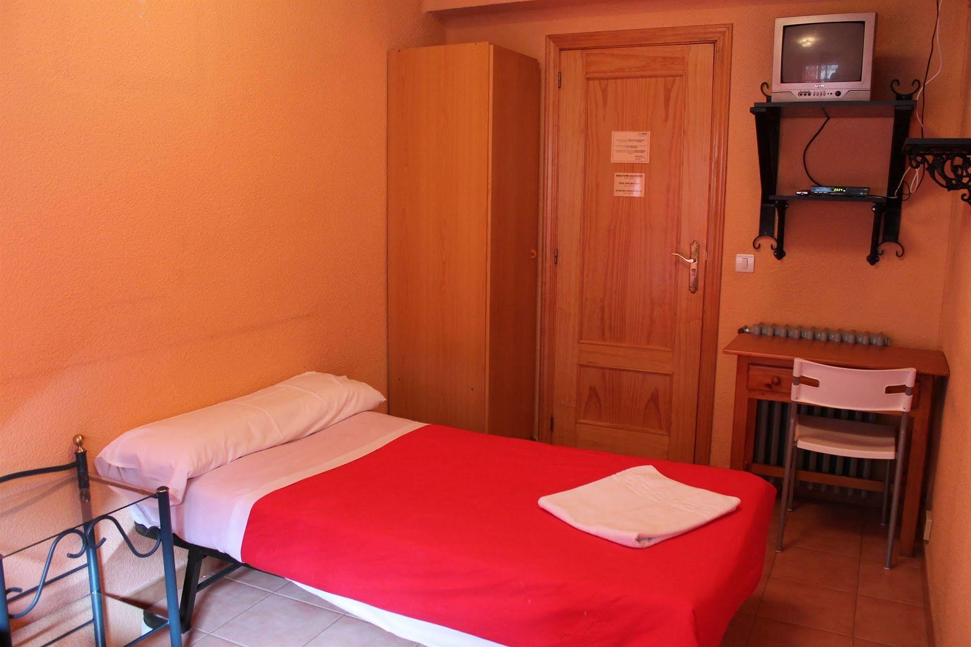 Hostal Escapat Salamanca Exteriör bild