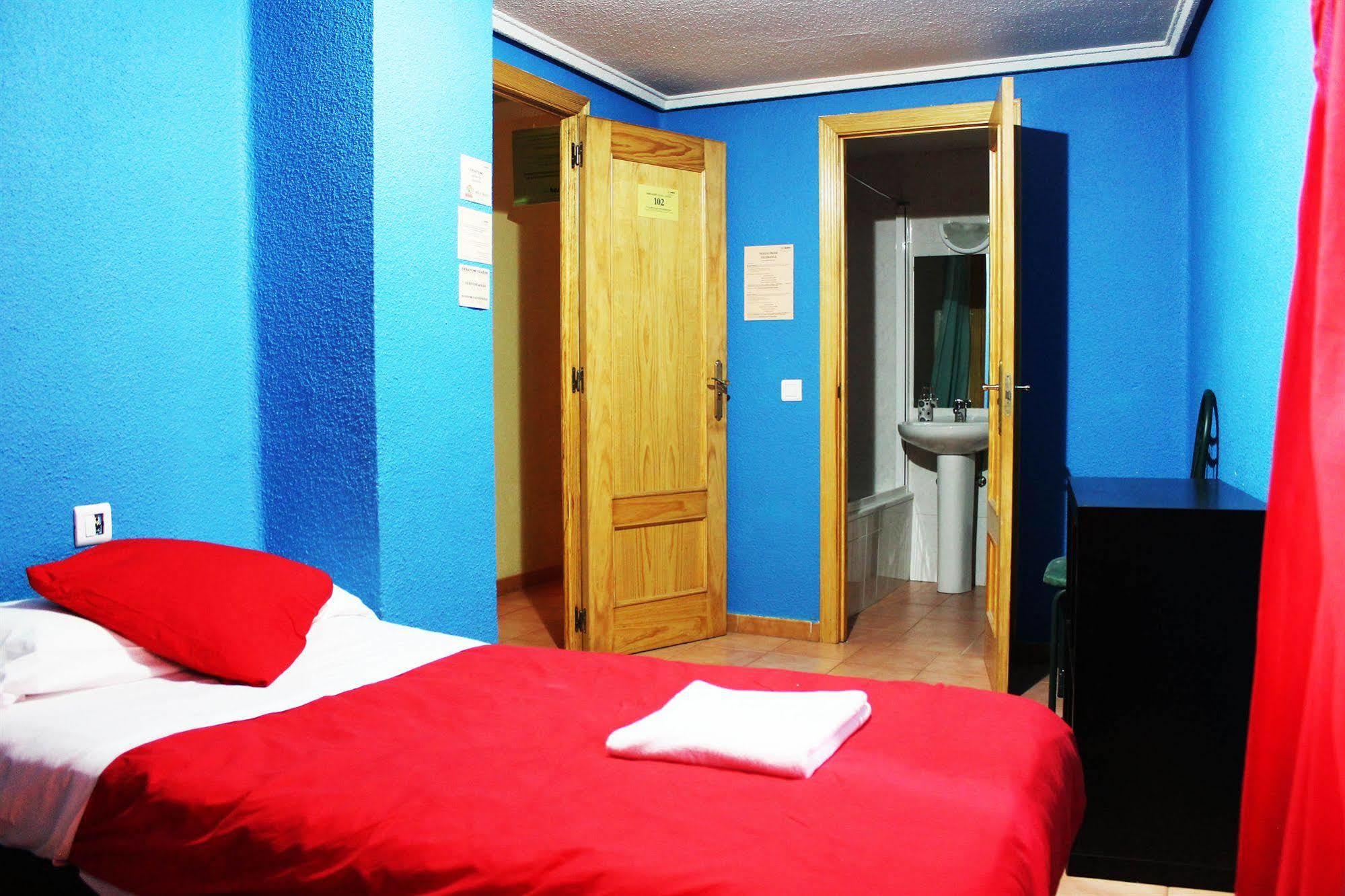 Hostal Escapat Salamanca Exteriör bild