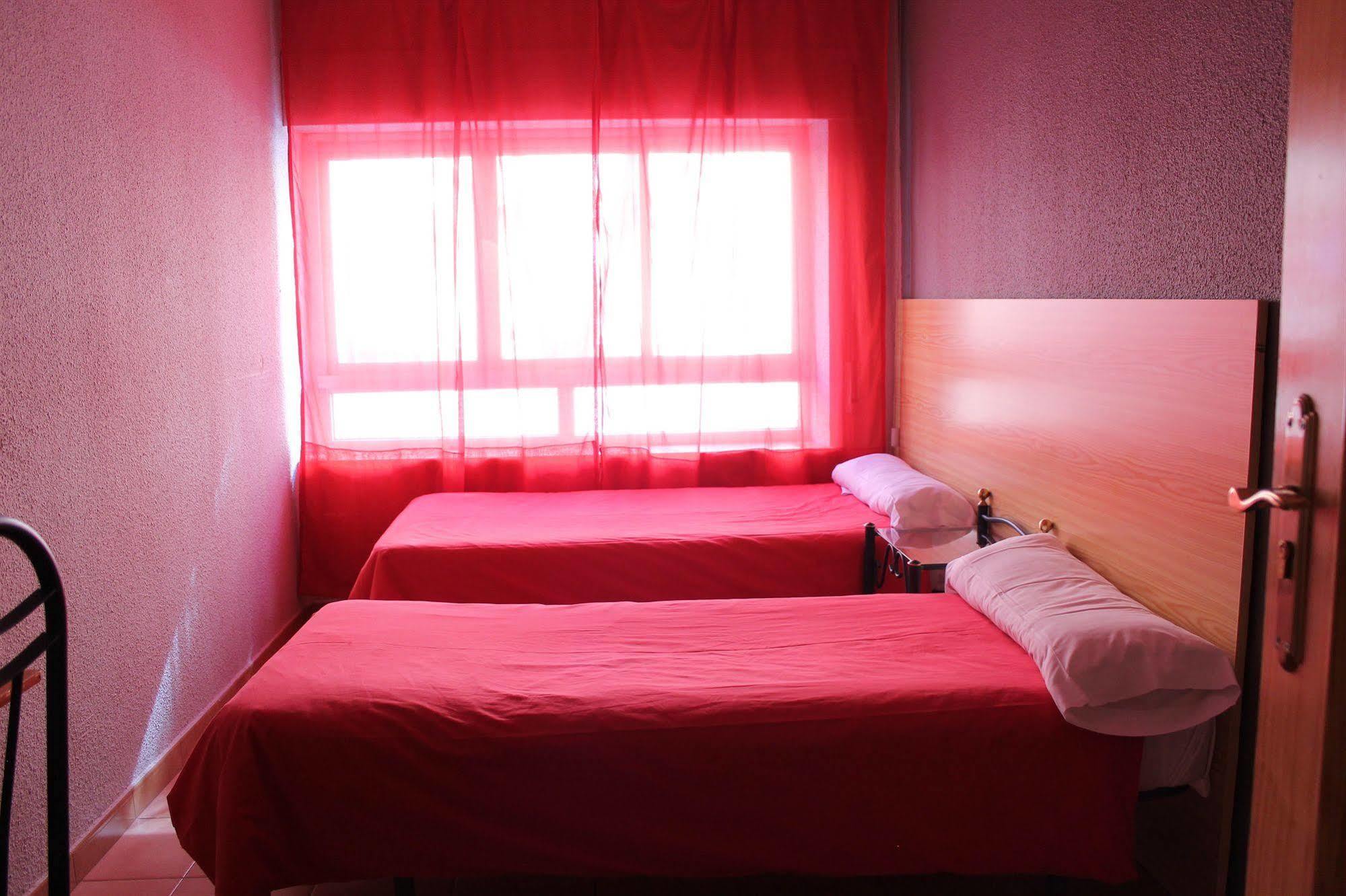 Hostal Escapat Salamanca Exteriör bild